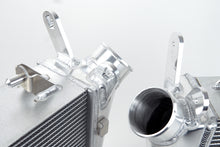 Load image into Gallery viewer, Photo - Close Up