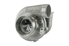 Load image into Gallery viewer, Turbosmart Oil Cooled 6870 V-Band Inlet/Outlet A/R 0.96 External Wastegate TS-1 Turbocharger