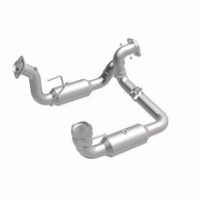 Load image into Gallery viewer, Magnaflow 20-22 Ford F-250 SD Single Underbody Direct Fit Cat Converter