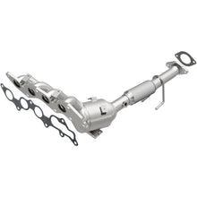 Load image into Gallery viewer, Magnaflow 15-17 Fusion L4 2 OEM Manifold Direct Fit Converter