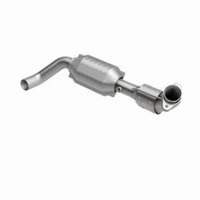 Load image into Gallery viewer, MagnaFlow Catalytic Converter DF 04-06 F-150 Pickup 5.4L 2WD D/S