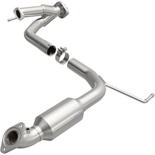 Load image into Gallery viewer, MagnaFlow Conv DF 05-09 Toyota Tacoma 4.0L D/S Rear (49 State)