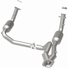 Load image into Gallery viewer, Magnaflow 04-06 Chevrolet Silverado 1500 5.3L Direct Fit Catalytic Converter