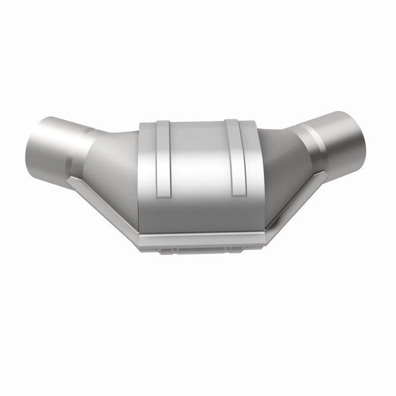 MagnaFlow Conv Univ 2.50inch Angled Inlet/Outlet