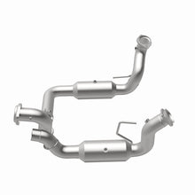 Load image into Gallery viewer, Magnaflow 20-22 Ford F-250 SD Single Underbody Direct Fit Cat Converter