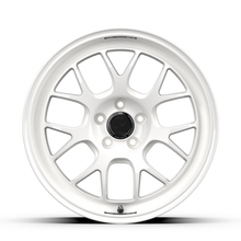 Load image into Gallery viewer, fifteen52 Apex RSR 18x8.5 5x108 42mm ET 63.4mm Center Bore Rally White