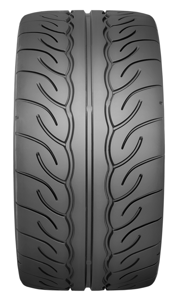 Yokohama Advan Neova AD08R Tire - 265/40R18 101W