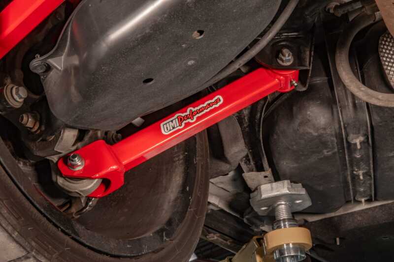 UMI 16-24 Chevrolet Camaro Suspension Trailing Arm - Red