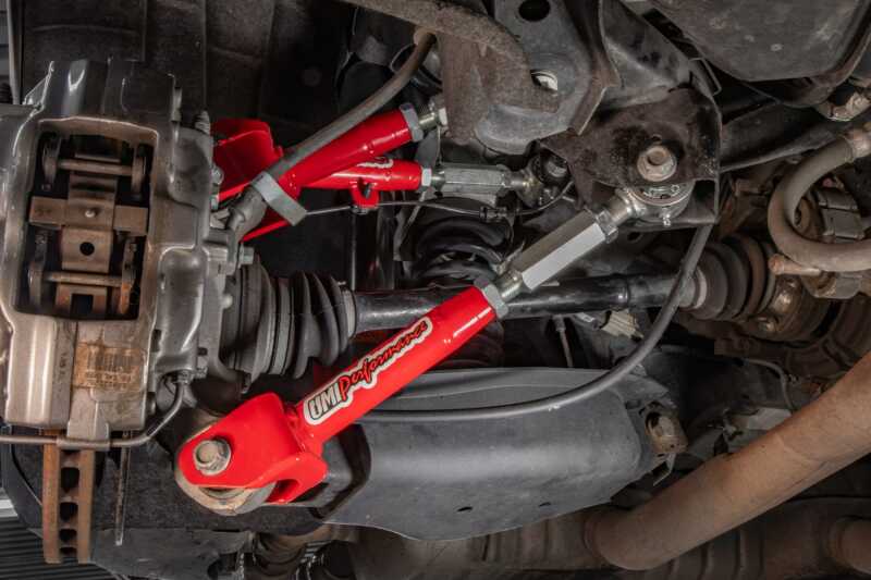 UMI 16-24 Chevrolet Camaro Suspension Control Arm - Red