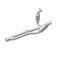 Load image into Gallery viewer, Magnaflow Conv DF 2015-2017 Transit-150 V6 3.5 OEM Underbody