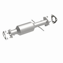 Load image into Gallery viewer, MagnaFlow California Grade Catalytic Converter Direct Fit 96-97 GMC Sonoma / Chevrolet S10