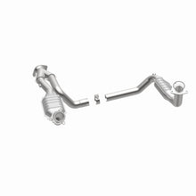 Load image into Gallery viewer, MagnaFlow Conv DF 02-06 Cadillac Truck. 8 5.3L Dual Conv. Y-Pipe Assy 2wd/Chevy Truck 99-07