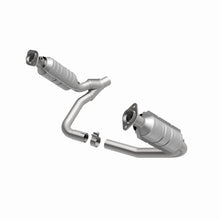 Load image into Gallery viewer, MagnaFlow 06 Mitsubishi Raider Catalytic Converter DF (California)