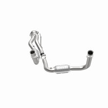 Load image into Gallery viewer, MagnaFlow Conv DF 05-06 Jeep Grand Cherokee 3.7L Y-Pipe Assembly