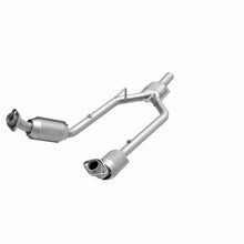 Load image into Gallery viewer, MagnaFlow Conv DF 96-97 Mercury Cougar 3.8L