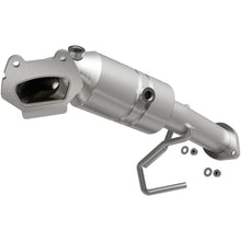 Load image into Gallery viewer, MagnaFlow Conv Direct Fit OEM 12-17 Jeep Wrangler 3.6L Underbody