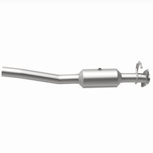 Load image into Gallery viewer, MagnaFlow 16-19 Ford F-53 V10 6.8L Underbody Direct-Fit Catalytic Converter