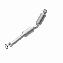 Load image into Gallery viewer, MagnaFlow 04-11 Lincoln Town Car V8 4.6L GAS California Catalytic Converter Direct Fit