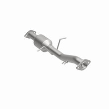 Load image into Gallery viewer, MagnaFlow Conv DF 95-98 Toyota T100 2WD 3.4L