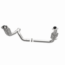 Load image into Gallery viewer, MagnaFlow Conv DF 2006 Dodge RAM 1500 Pickup 5.7L Solid Front Axle