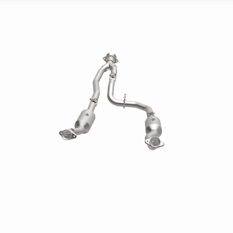 MagnaFlow 20-21 Ford Transit-150 Single Underbody V6 3.5L RWD Direct-Fit Catalytic Converter