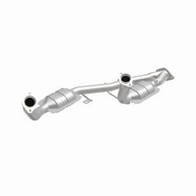 Load image into Gallery viewer, MagnaFlow Conv DF 95- 96 Ford Windstar 3.0L