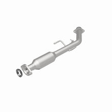 Load image into Gallery viewer, MagnaFlow Conv DF 01-03 Toyota Sienna 3.0L