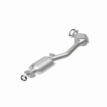 Load image into Gallery viewer, MagnaFlow Conv DF 99-04 Subaru Forester 2.5L