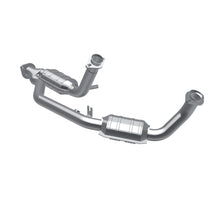 Load image into Gallery viewer, MagnaFlow Conv DF 96-99 Ford Taurus3.0L 50S