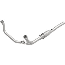 Load image into Gallery viewer, MagnaFlow Conv Direct Fit 96-97 Dodge B1500/B2500/B3500 V8 Underbody