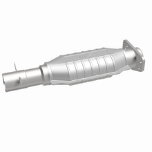 Load image into Gallery viewer, MagnaFlow California Grade Catalytic Converter Direct Fit 91-92 Oldsmobile Bravada V6 4.3L