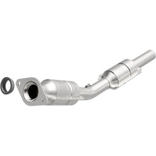 Load image into Gallery viewer, MagnaFlow Conv DF 03-04 Toyota Corolla 1.8L