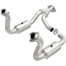 Load image into Gallery viewer, Magnaflow Conv DF 08-10 Ford F-250/F-250 SD/F-350/F-350 SD 5.4L/6.8L / F-450 SD 6.8L Y-Pipe Assembly