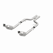 Load image into Gallery viewer, MagnaFlow Conv DF 07-10 Ford Mustang 4.6L