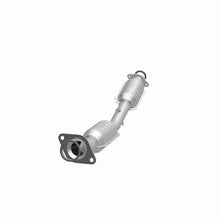 Load image into Gallery viewer, Magnaflow Conv DF 07-10 Nissan Versa 1.8L