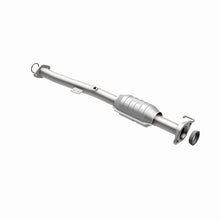 Load image into Gallery viewer, MagnaFlow 99-03 Chevrolet Tracker / Suzuki Vitara 1.6L/2.0L Direct-Fit Catalytic Converter