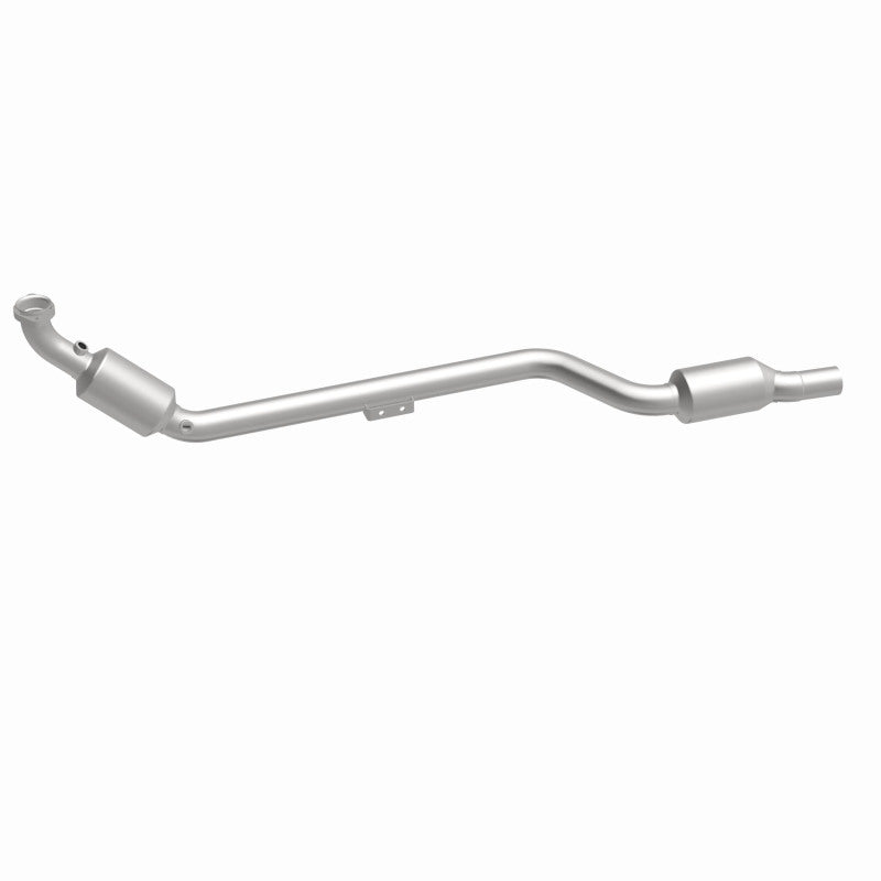 MagnaFlow Conv DF 02-04 Mercedes C32 3.2L Passenger Side