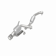 Load image into Gallery viewer, MagnaFlow Conv DF 96-99 Taurus 3.0L