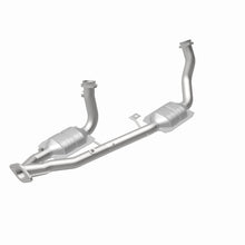 Load image into Gallery viewer, MagnaFlow Conv DF 95- 96 Ford Windstar 3.0L