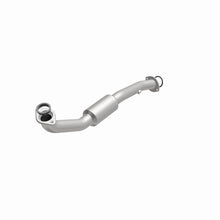 Load image into Gallery viewer, Magnaflow Conv DF 2009-2012 Highlander 2.7 L Underbody