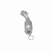 Load image into Gallery viewer, MagnaFlow 15-17 Honda Fit L4 1.5L OEM Grade Direct Fit Catalytic Converter