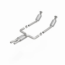 Load image into Gallery viewer, MagnaFlow Direct fit Catalytic Converter, Lincoln 03-06 8 3.9L; Y Pope Assy