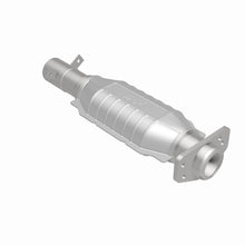 Load image into Gallery viewer, MagnaFlow California Grade Catalytic Converter Direct Fit 91-92 Oldsmobile Bravada V6 4.3L