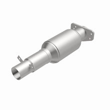 Load image into Gallery viewer, MagnaFlow California Grade Catalytic Converter Direct Fit 91-92 Oldsmobile Bravada V6 4.3L