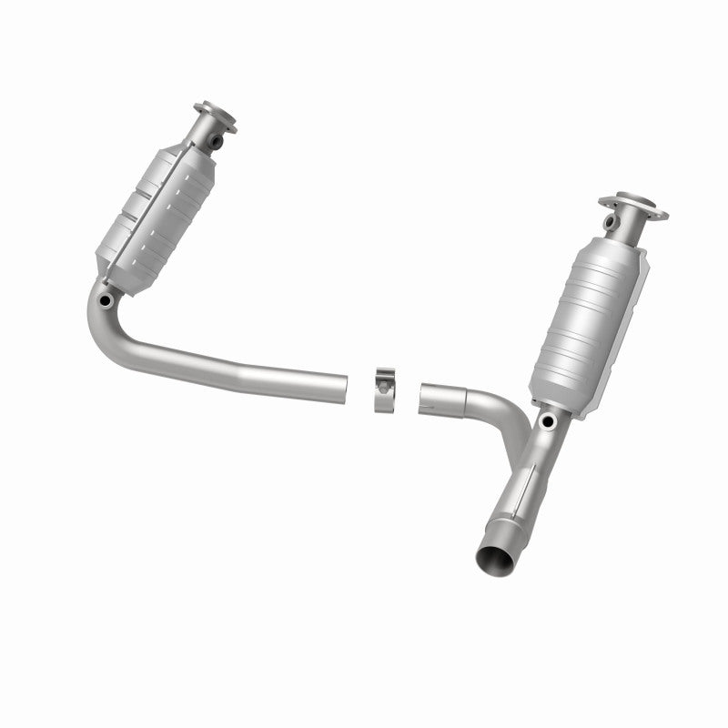 MagnaFlow 06 Mitsubishi Raider Catalytic Converter DF (California)