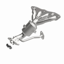 Load image into Gallery viewer, MagnaFlow OEM Grade 12-17 Toyota Prius C Federal / EPA Compliant Manifold Catalytic Converter