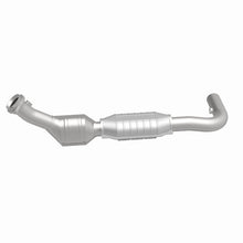 Load image into Gallery viewer, MagnaFlow Conv DF 99-00 Ford Trucks 5.4L