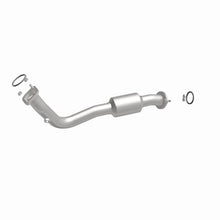 Load image into Gallery viewer, Magnaflow Conv DF 13-15 RAV4 2.5 Underbody