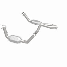 Load image into Gallery viewer, MagnaFlow Conv DF 02-06 Cadillac Truck. 8 5.3L Dual Conv. Y-Pipe Assy 2wd/Chevy Truck 99-07