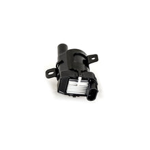 Load image into Gallery viewer, Mishimoto 99-07 GM Truck/Heatsink Style Ignition Coil